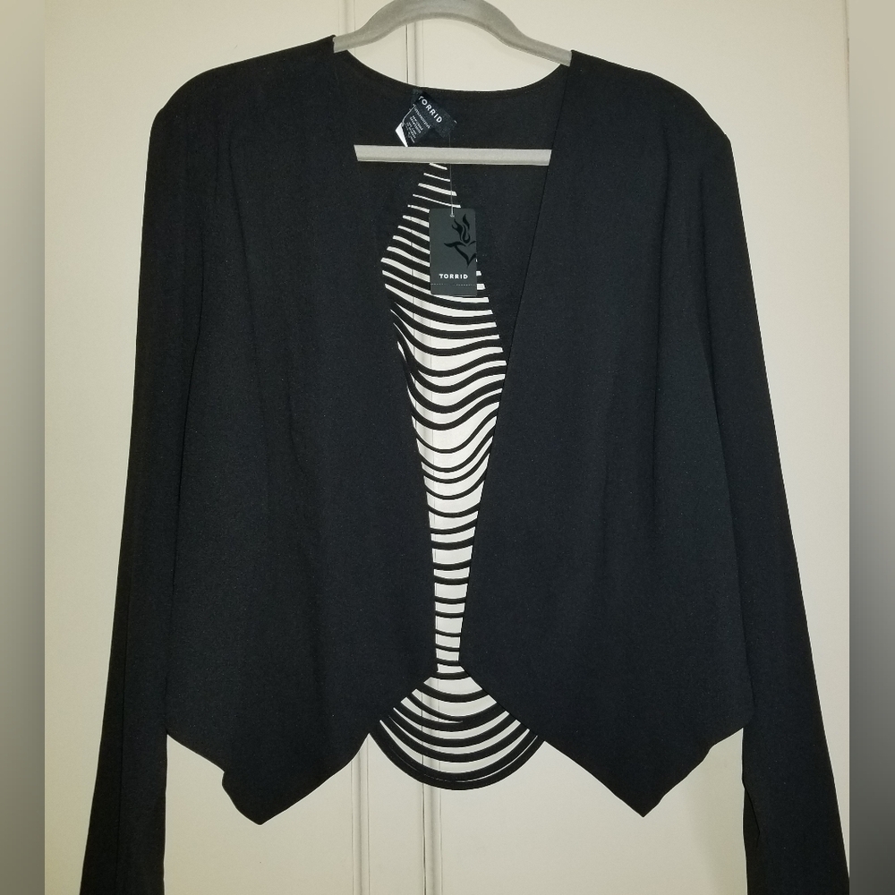 Black, long sleeve, strappy back, light accent jacket. Torrid Sz. 3 Dressy.